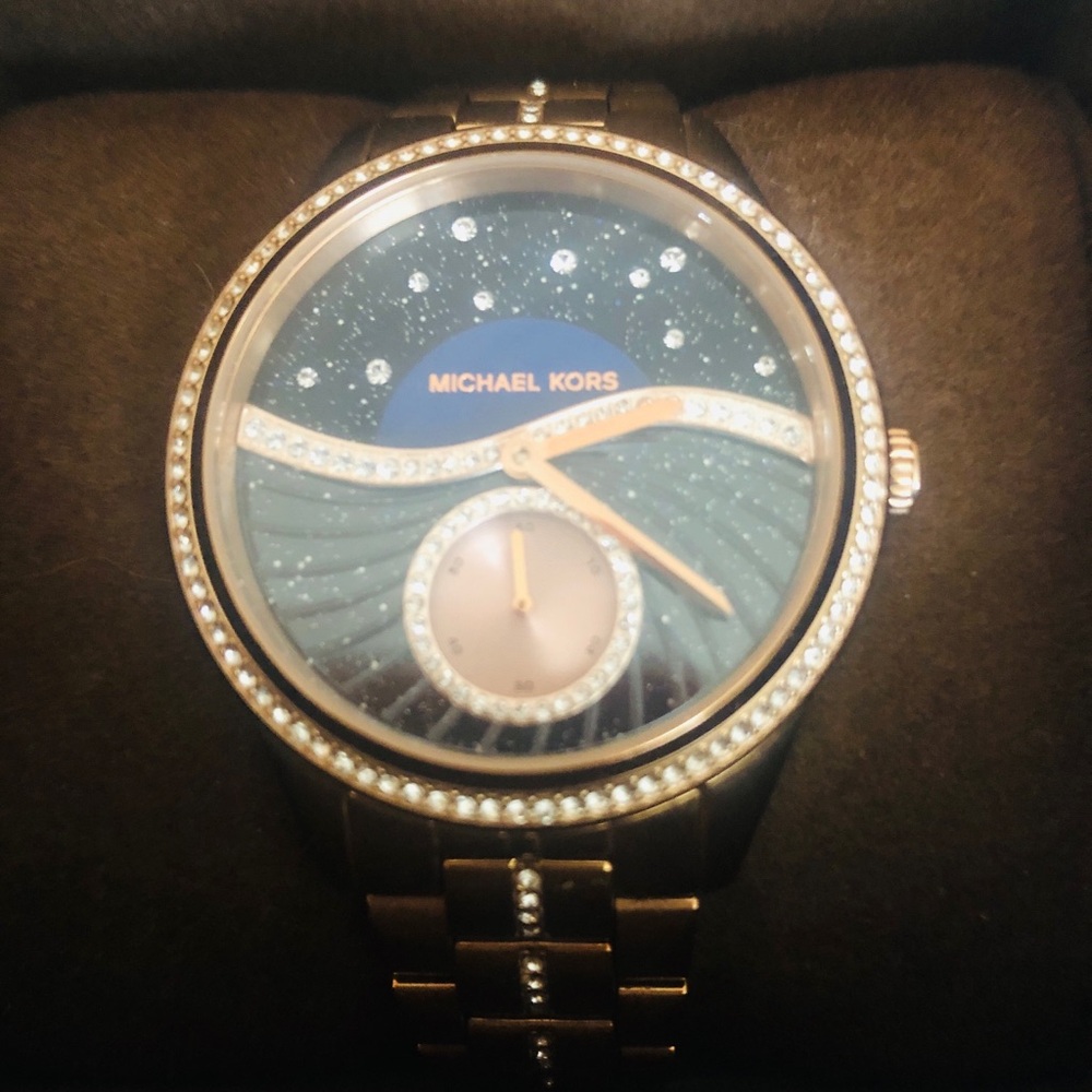 NWOT Michael Kors Lauryn Crystal Quartz Black Dial watch MK-3723 - Picture 9 of 14